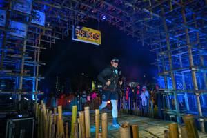 BIB: 341505
                            <button type="button" onclick="openModal(19201867)" class="btn btn-primary btn-sm float-right btn-popup" data-toggle="modal" data-target=".modal-high-quality">
                        <i class="fas fa-shopping-cart"></i> Add to Cart
                    </button>
                                            <button type="button" onclick="isThisMe(19201867, true)" class="btn btn-success btn-sm float-right btn-popup btn-isme hidden" data-toggle="tooltip" data-placement="bottom" title="นี่คือรูปของคุณใช่ไหม คลิกที่นี่เพื่อเอาเข้าอัลบั้ม">
                        <i class="fas fa-plus"></i> Add to album
                    </button>
                    <button type="button" onclick="isThisMe(19201867, false)" class="btn btn-warning btn-sm float-right btn-popup btn-isnotme hidden">
                        <i class="fas fa-ban"></i> Remove from album
                    </button>